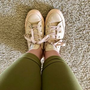 Holiday edition converse